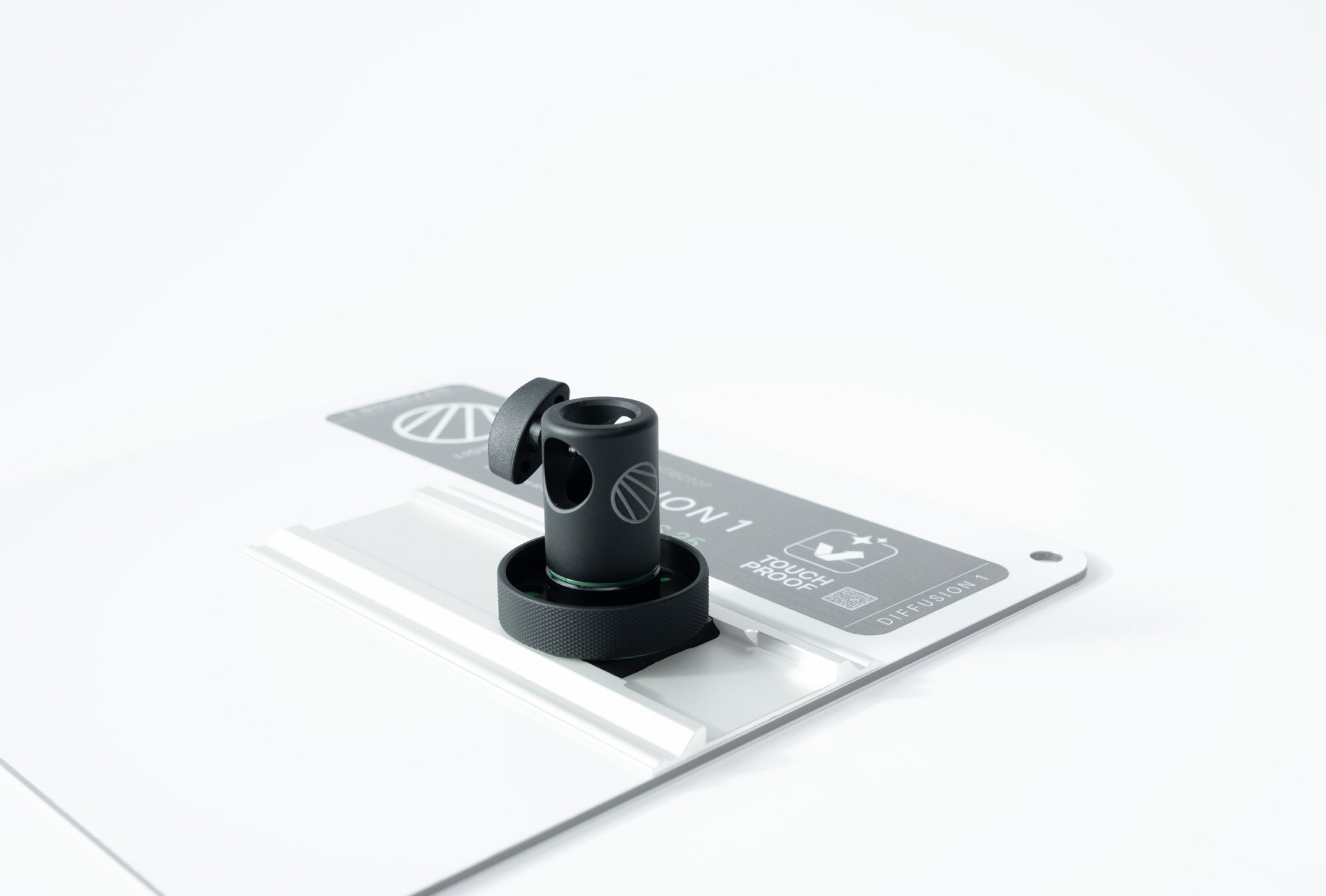 C0300024_Lightbridge-CRLS-precision-lighting-reflector_T-Wheel_4