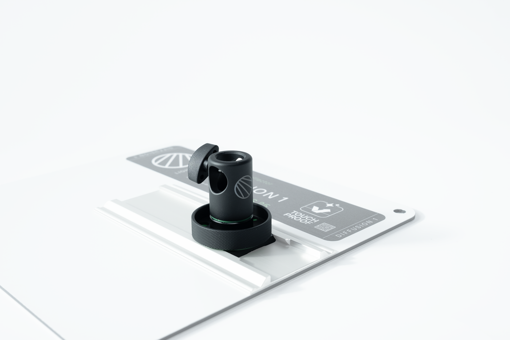 C0400035-03_Lightbridge-CRLS-precision-lighting-reflector_Tabletop-Pro-(Gen2)_7